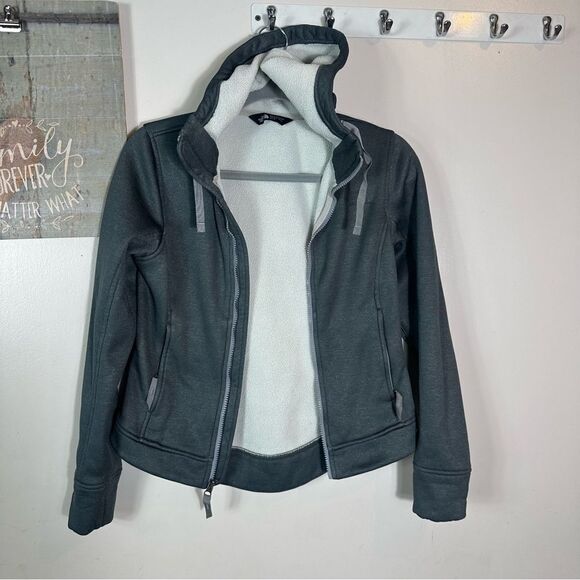 The north Face jacket - Picture 6 of 11